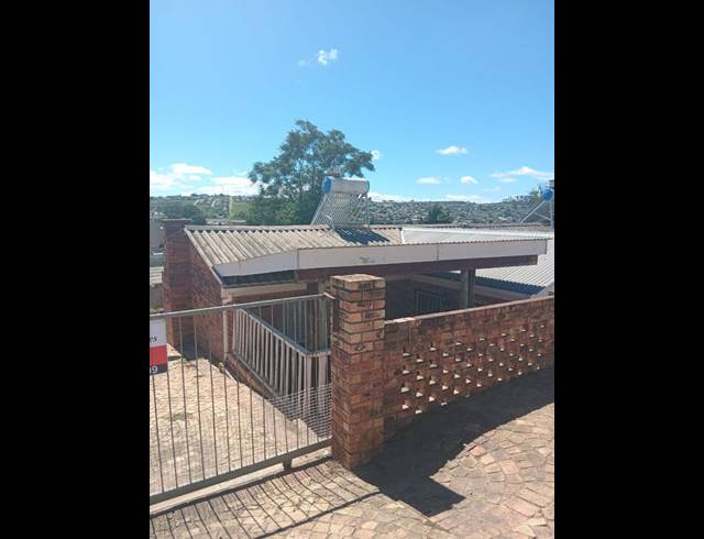 3 BEDROOM PROPERTY TO RENT IN KINGSWOOD